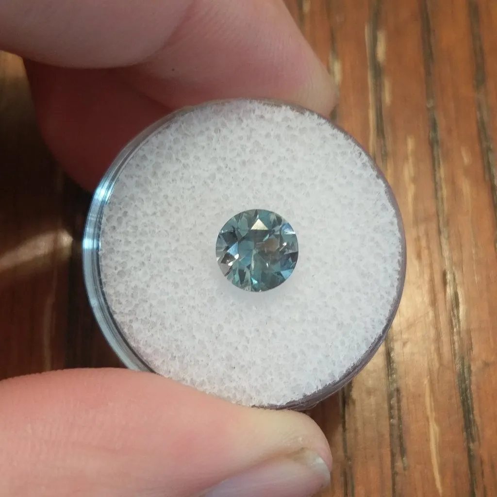 1.72ct GREEN/BLUE MONTANA SAPPHIRE