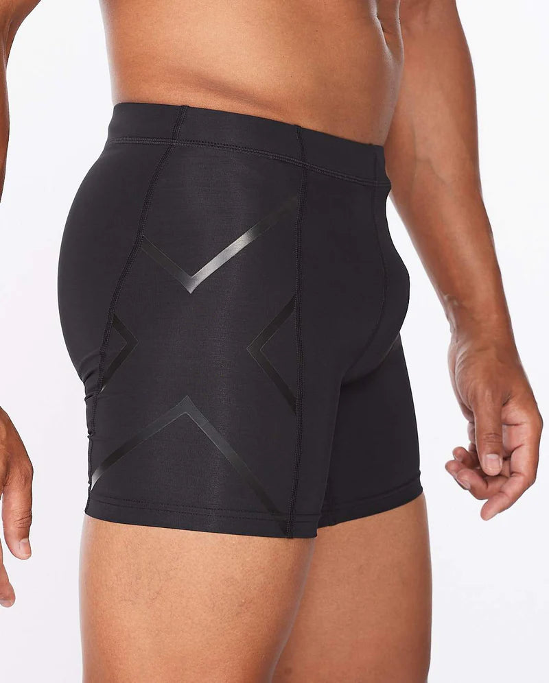 2XU Men's 1/2 Compression Short - MA4508B (BLK/NRO)