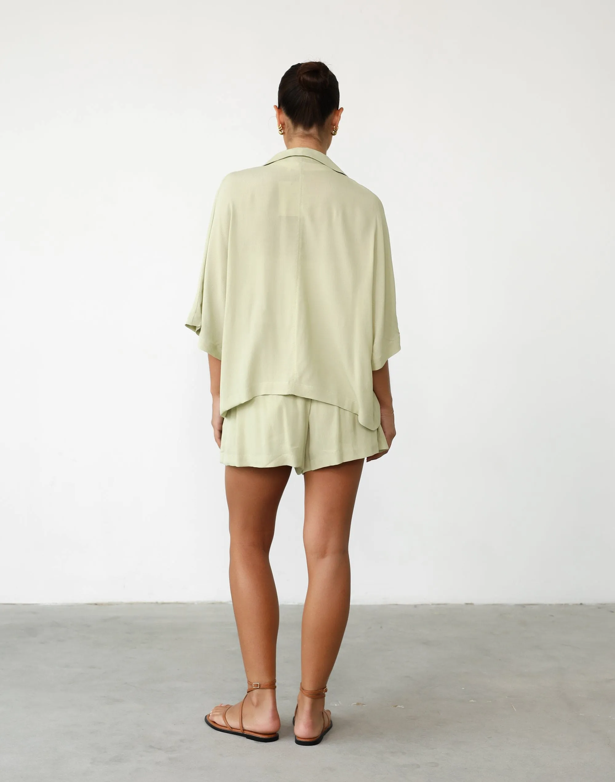 Divya Shorts (Pistachio)