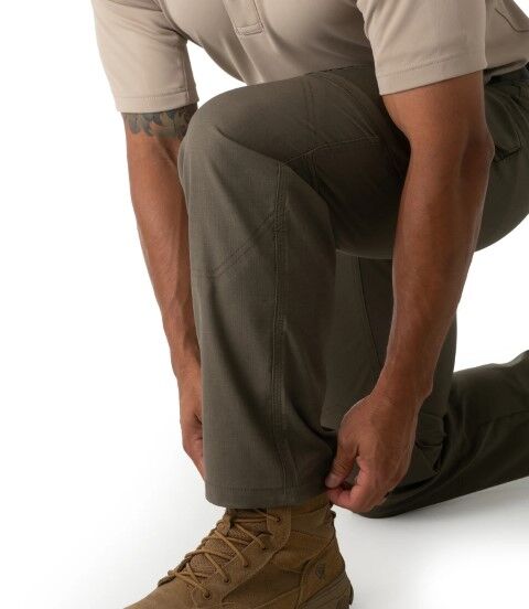 First Tactical Men's V2 Tactical Pants in Ranger Green