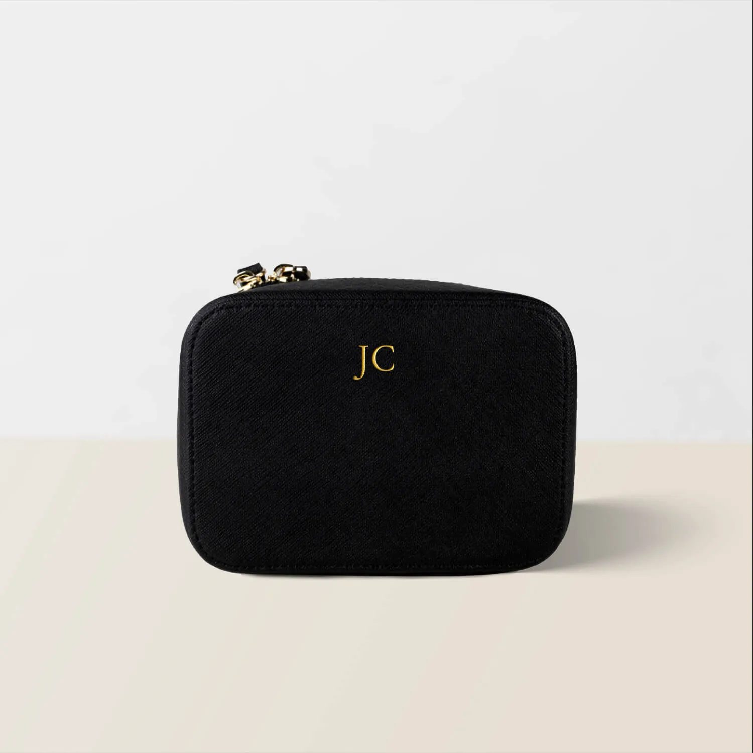 Give Me a Ring Jewellery Case in Black