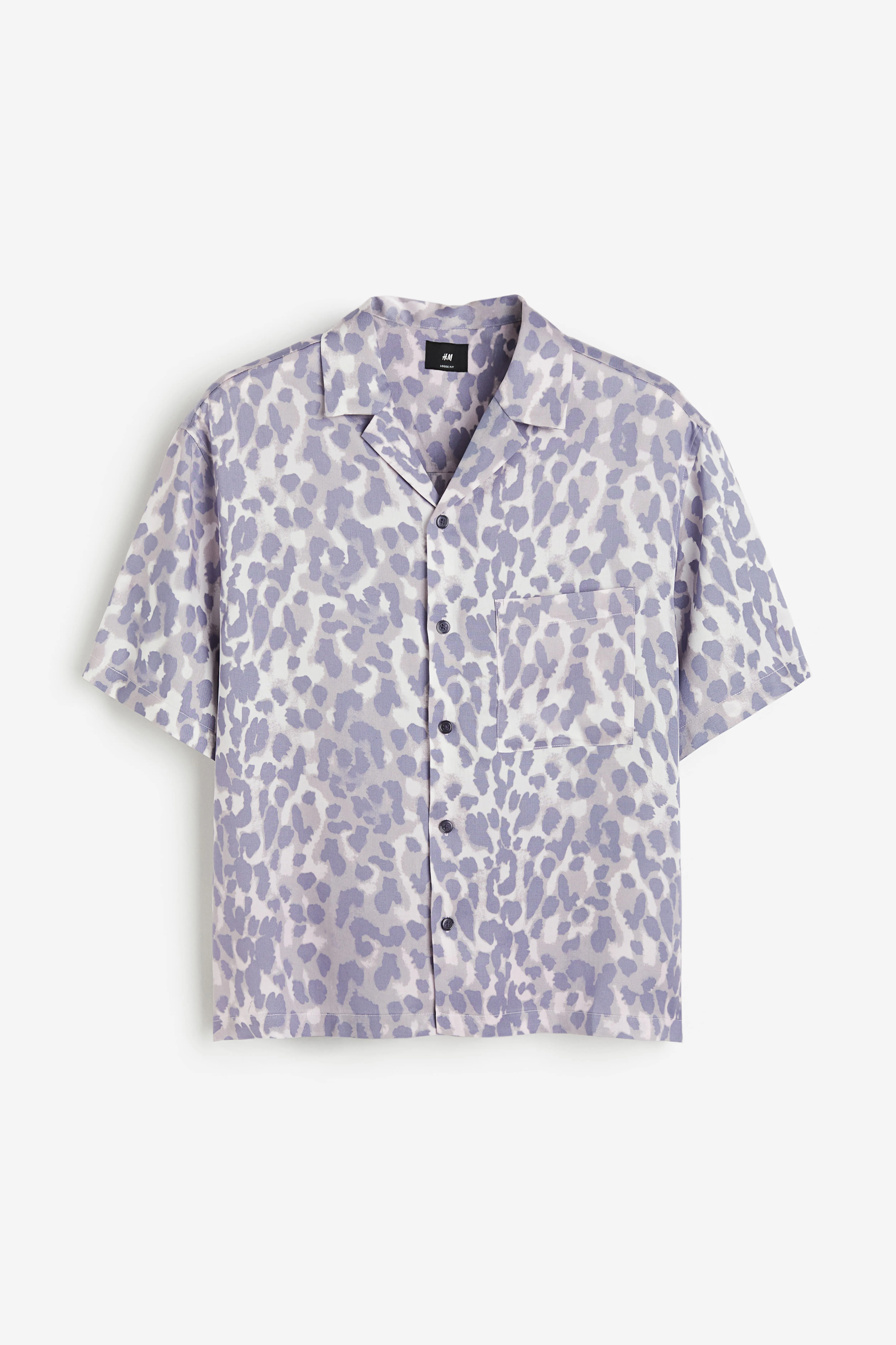 Loose Fit Lyocell resort shirt - Short sleeve - Regular length - Purple/Leopard print - Men | H&M GB