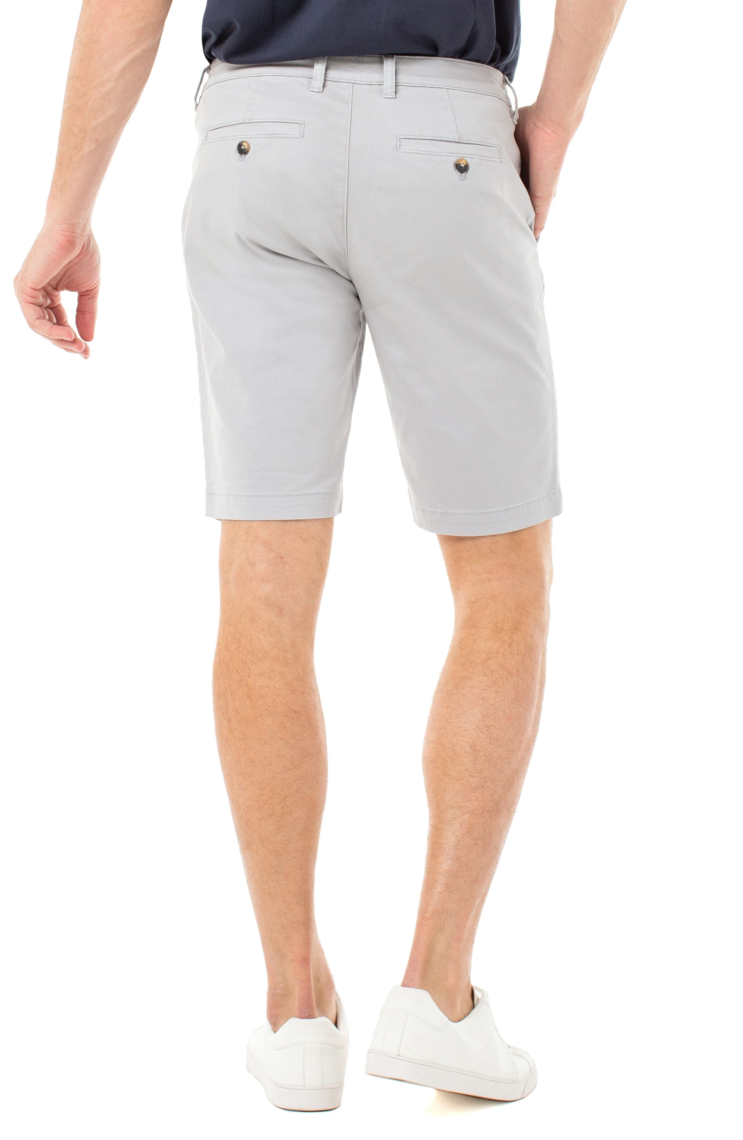 Men's Modern Fit Twill Short