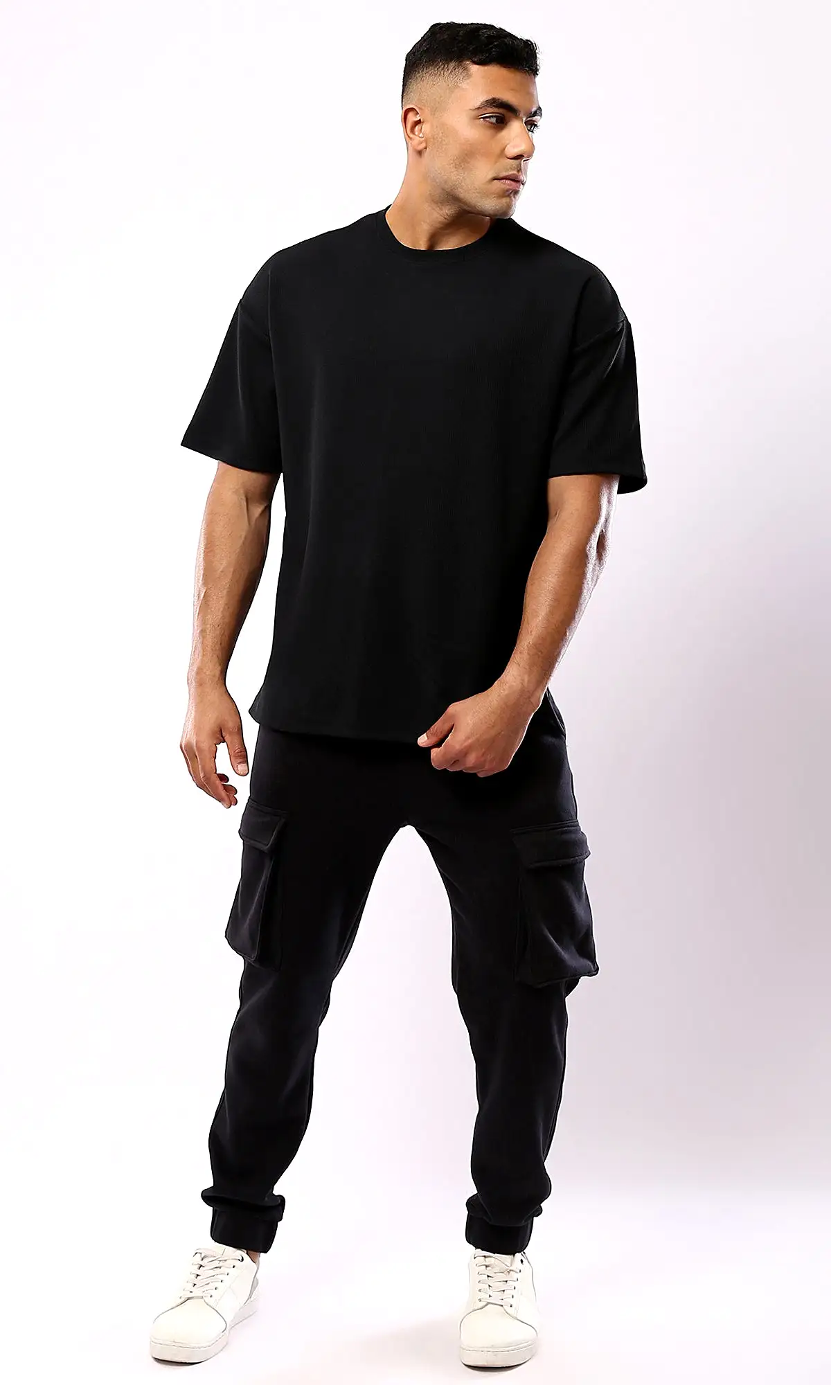 O182737 Relaxed Fit Black Tee With Elbow Sleeves