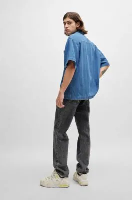 Oversize-fit short-sleeved shirt in blue cotton denim