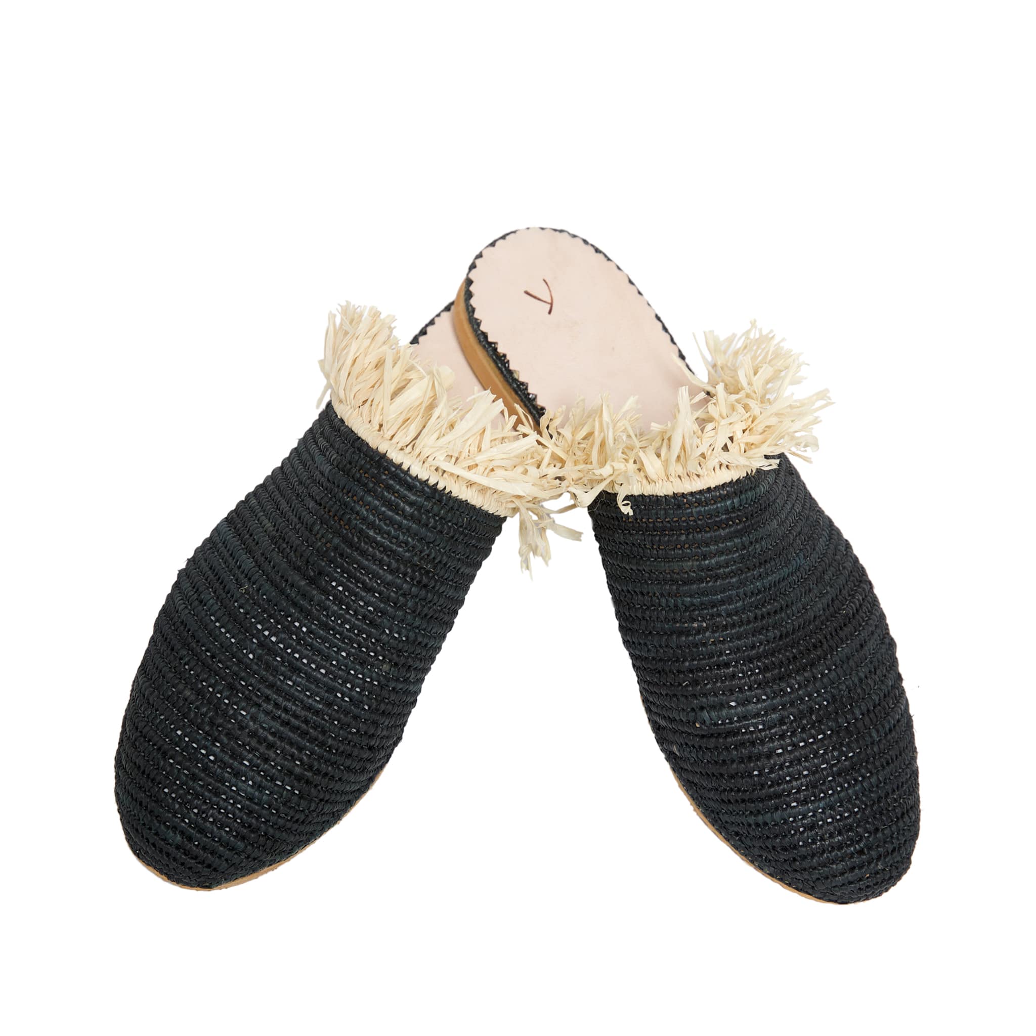 Raffia Slippers with Fringes in Black, Beige