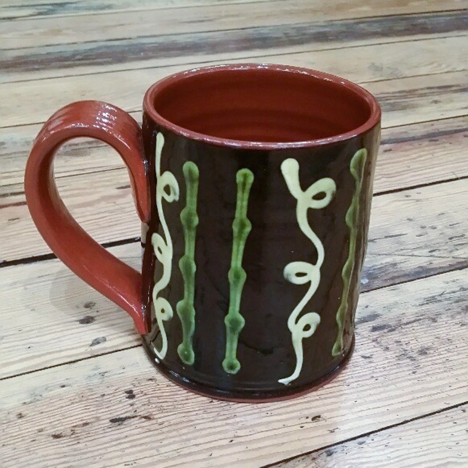 Redware Mug in Black with Swirl