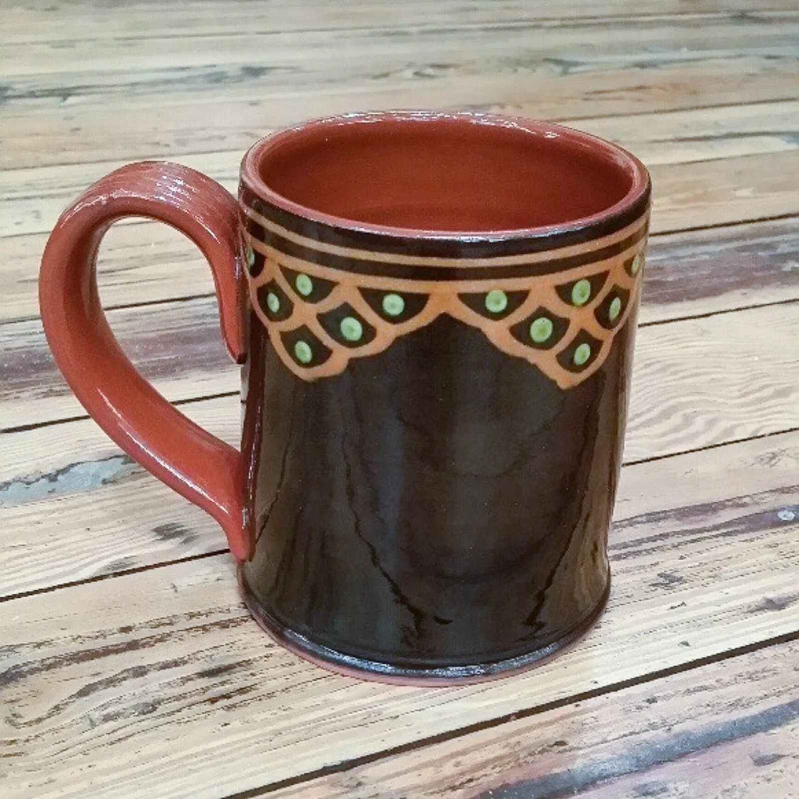 Redware Mug in Black with Top Design