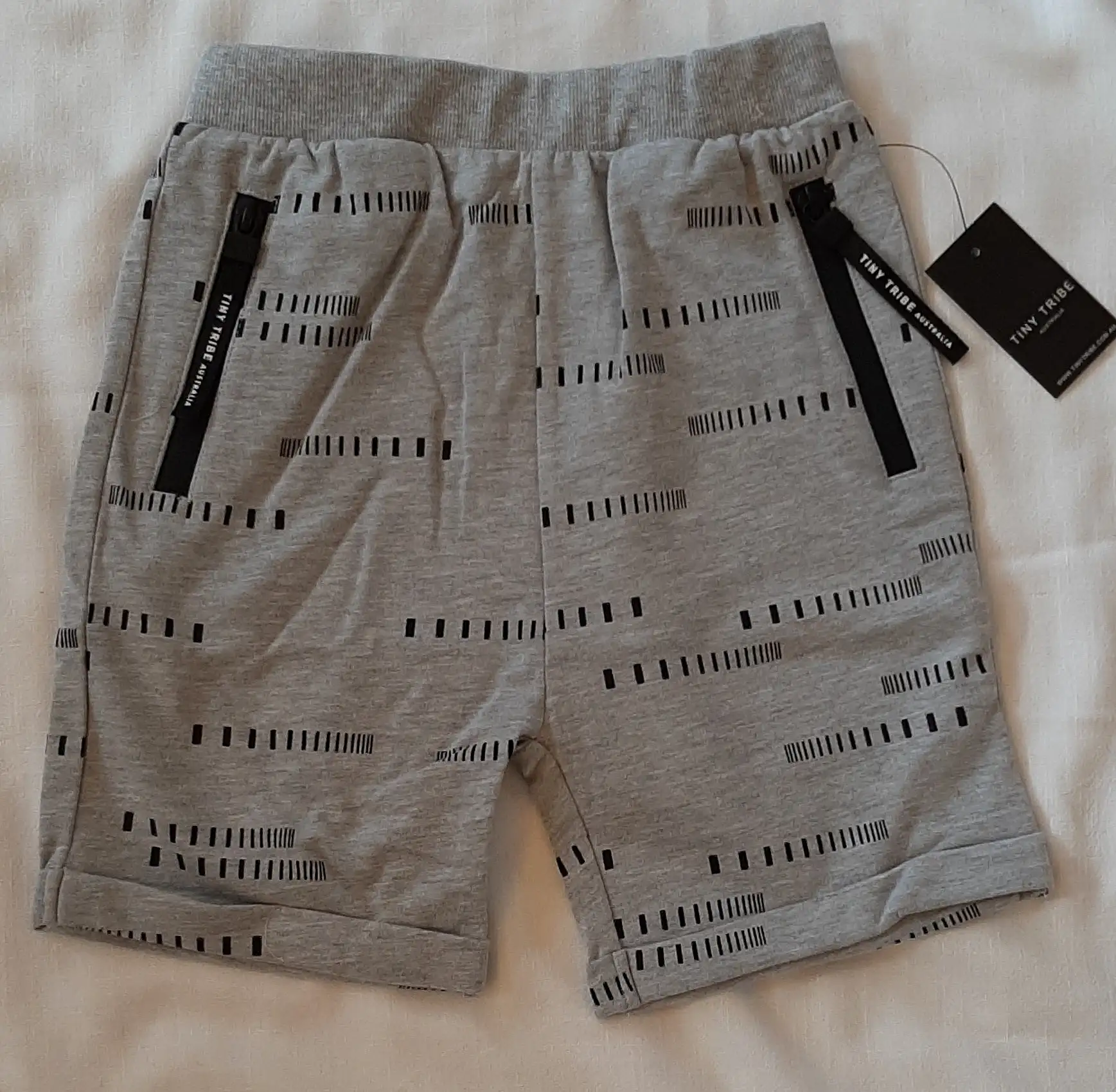 Tiny Tribe Gradation Short